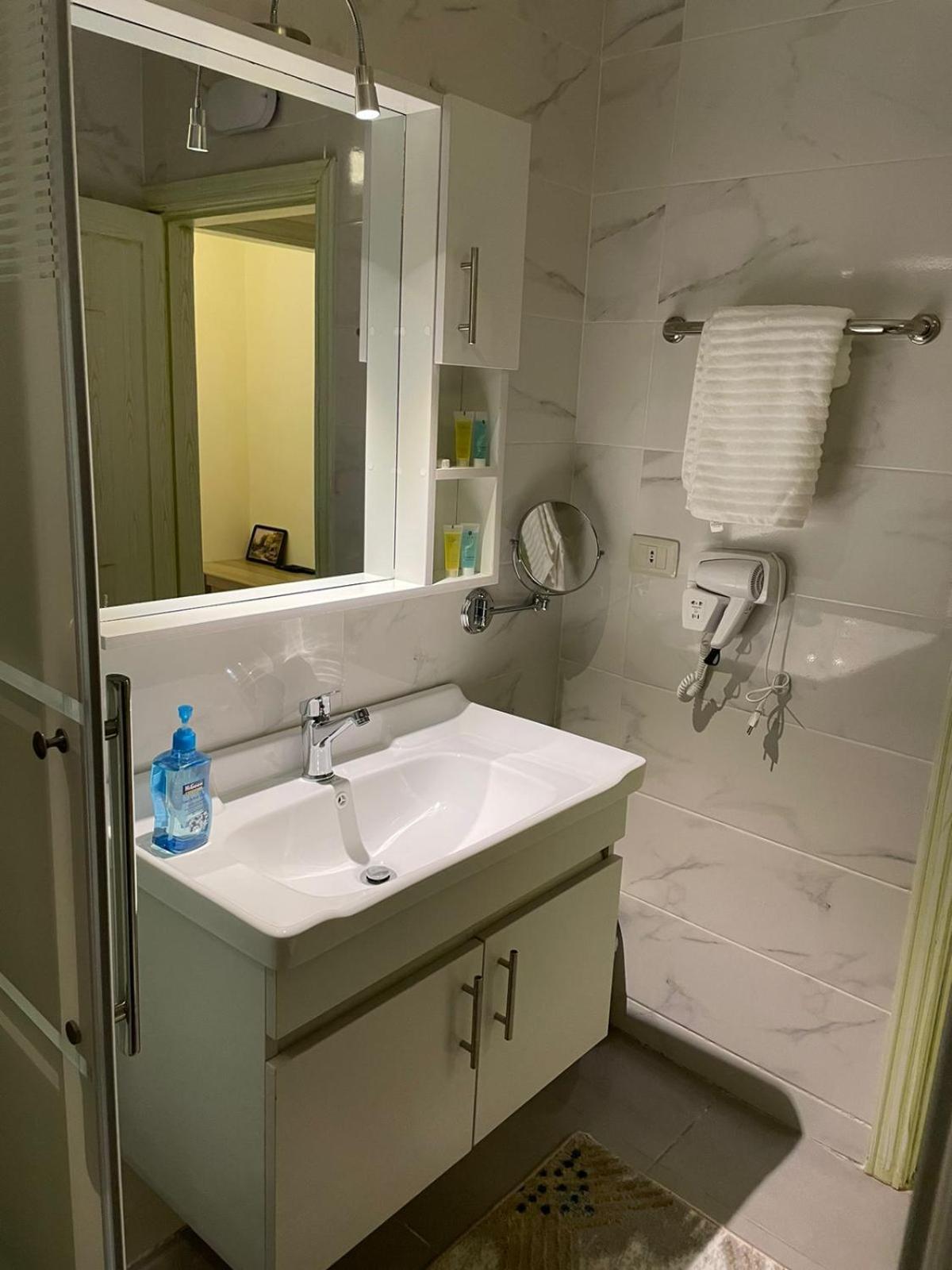 Classy Hostel 마다바 외부 사진