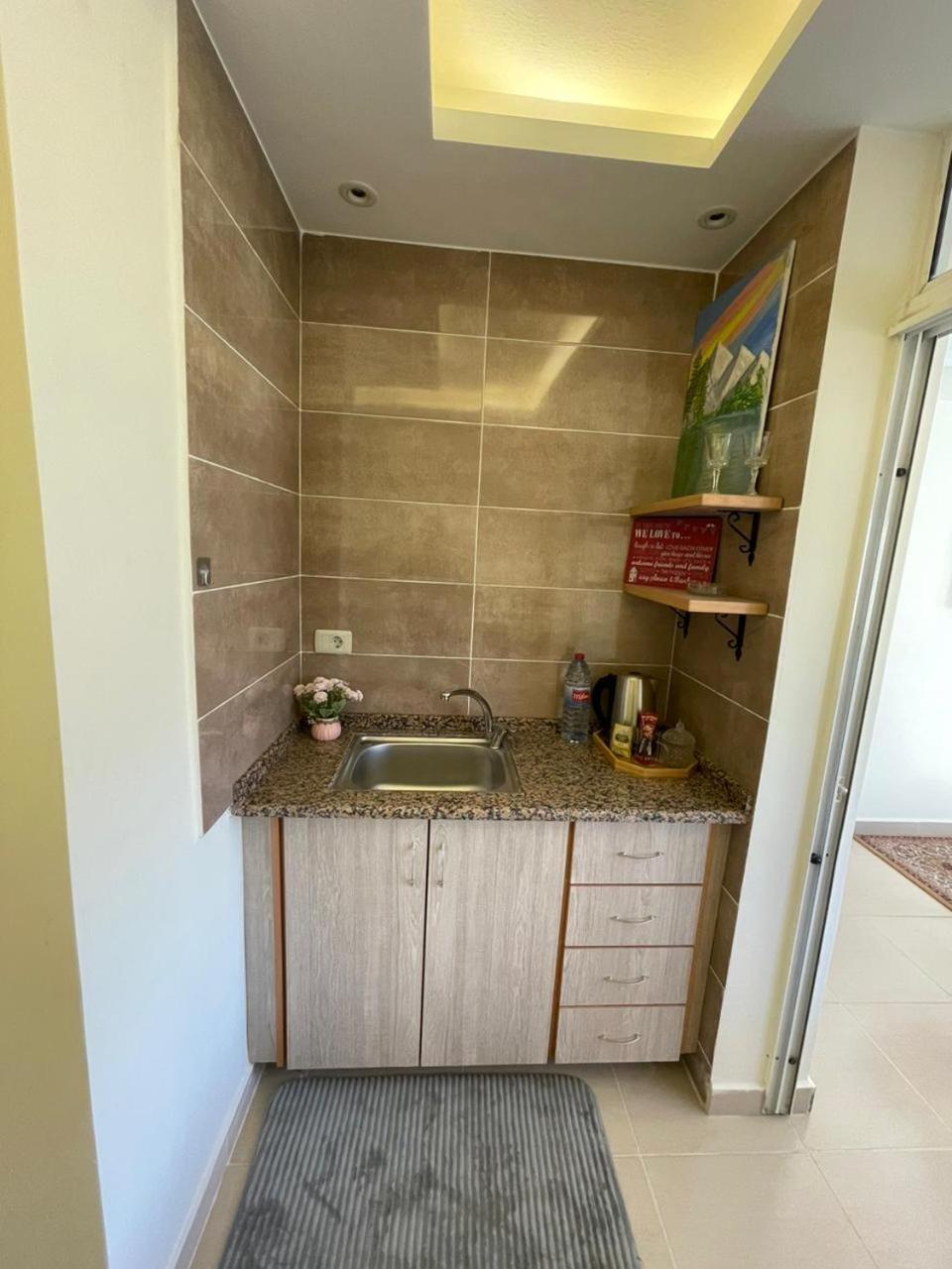 Classy Hostel 마다바 외부 사진